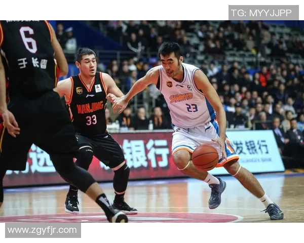 上海篮球队在世锦赛中的拼搏历程与荣耀时刻的深度剖析